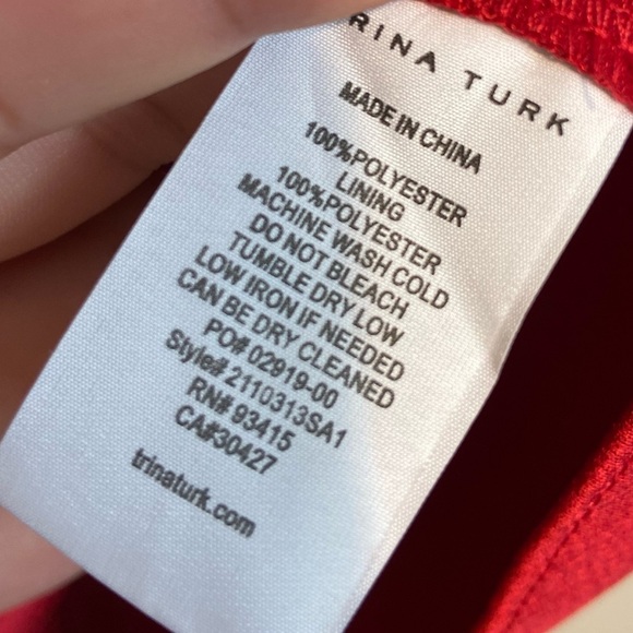 Trina Turk Moment Sheath Dress Red Elegant Cocktail Flattering Fit - Picture 5 of 6